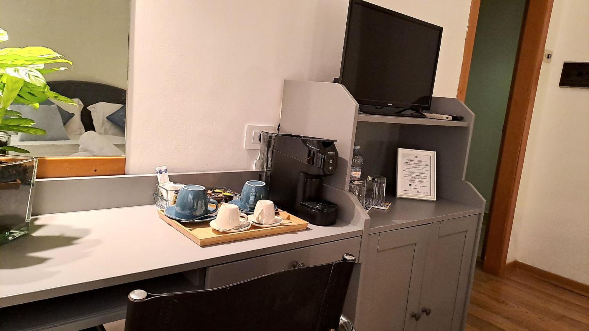 Del Viale Hotel 3*